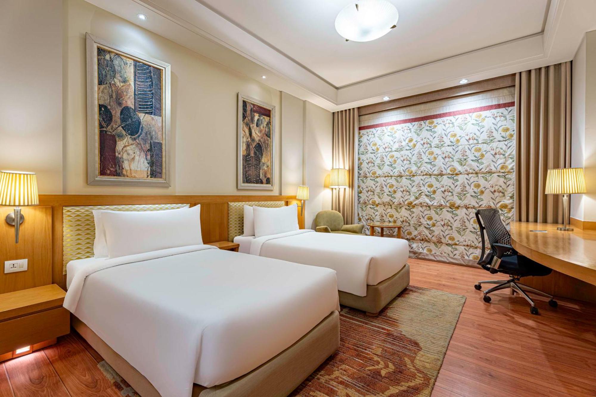 Radisson Noida Hotel Eksteriør billede